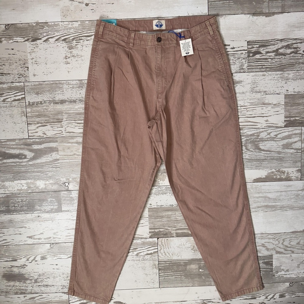 Dockers Pants Mens 32x29 Pink Pleated Front Tapered Chino Cotton Casual Logo
